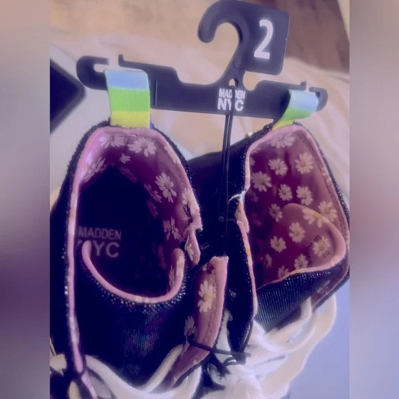 NWT Stacked high top Madden NYC GIRLS SZ 2 - Picture 3 of 6